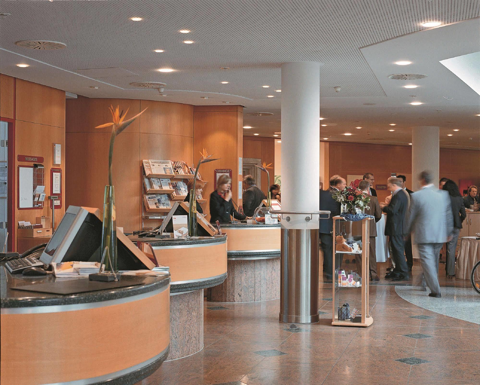 Elaya Hotel Frankfurt Oberursel Eksteriør billede